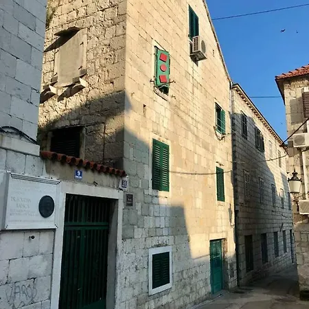 Scala * Split