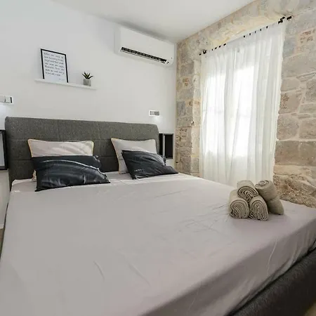 Apartment Scala